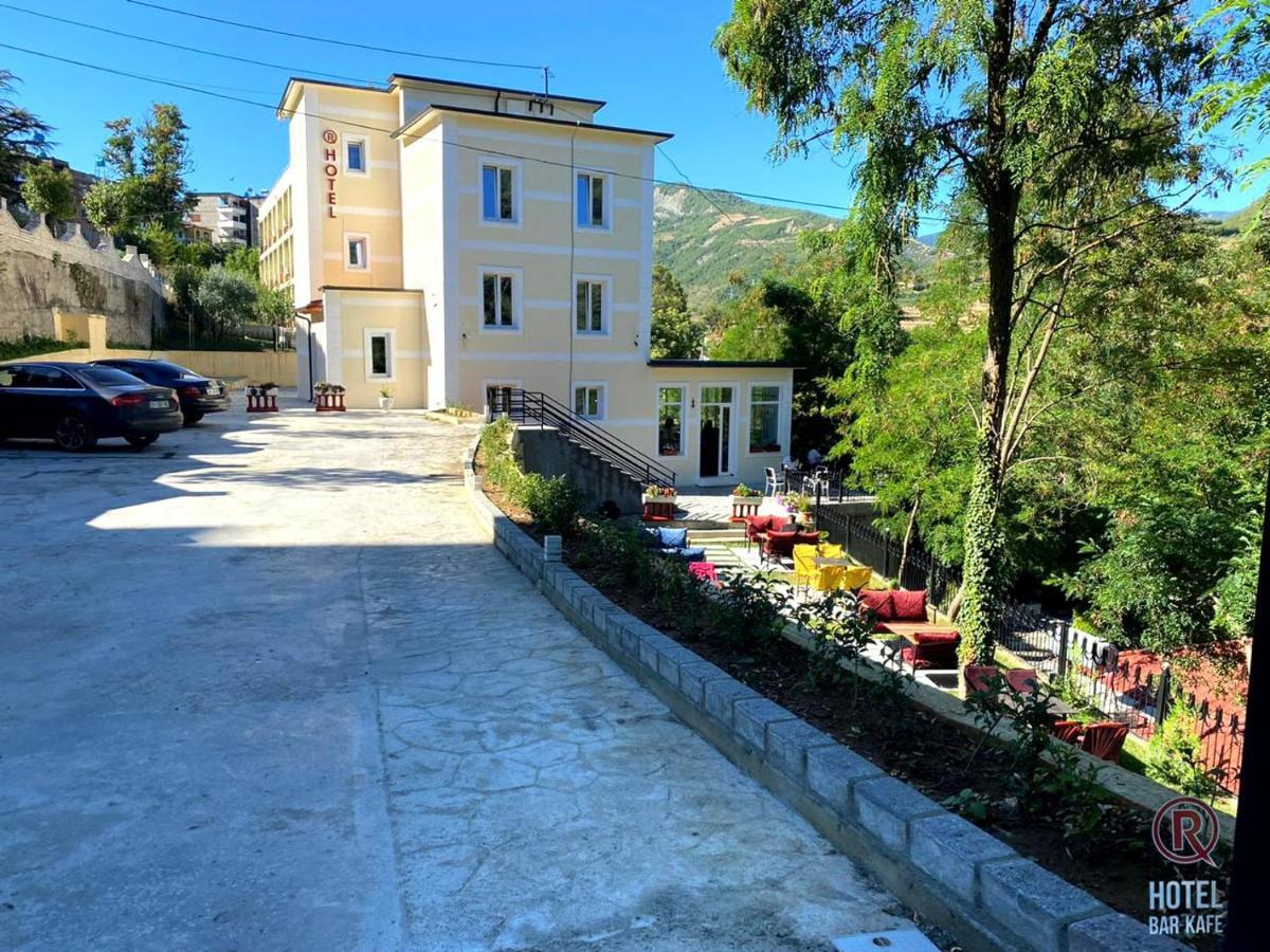 R Hotel Corovode Exterior photo